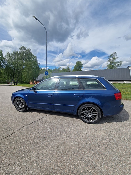 Audi A4 2 of 5
