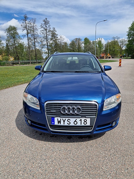 Audi A4 7 of 11