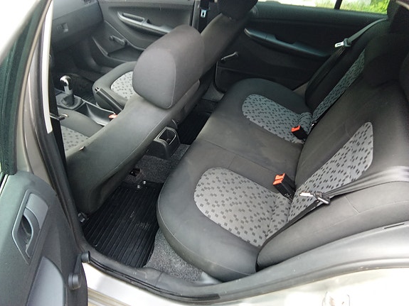 Skoda Fabia 5 of 6