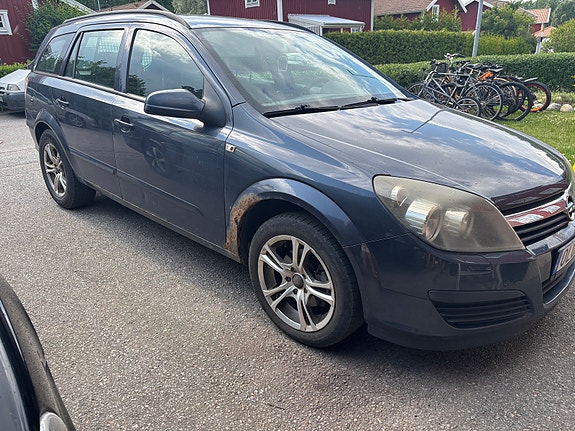 Opel Astra 2 of 5