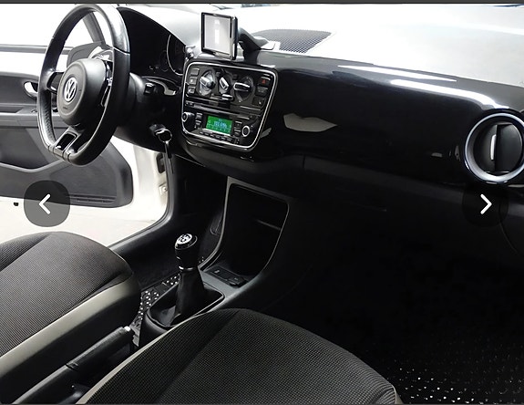 Volkswagen UP! 9 of 9