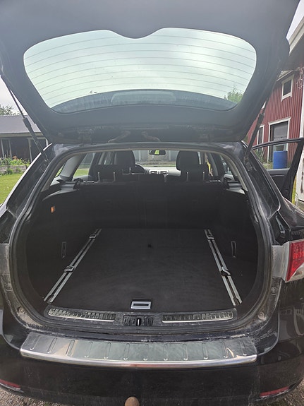 Toyota Avensis 5 of 5