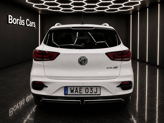 MG ZS EV 6 of 16