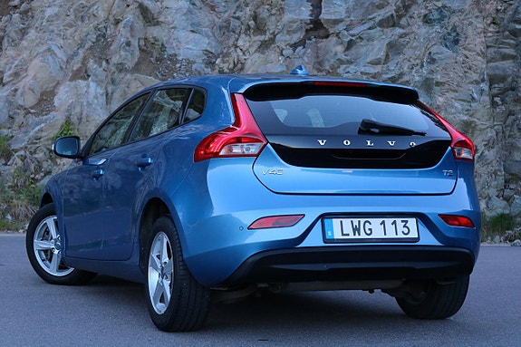 Volvo V40 5 of 24