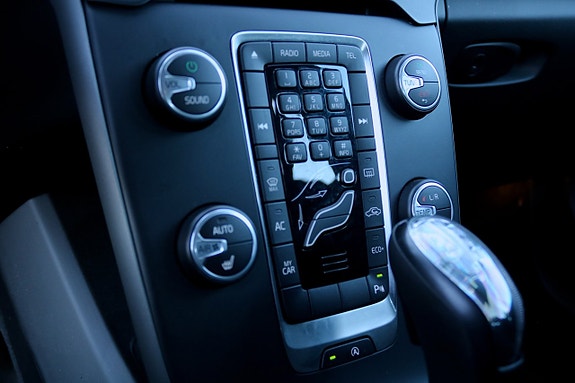 Volvo V40 23 of 24