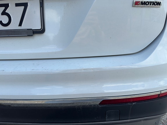 Volkswagen Tiguan 5 of 5