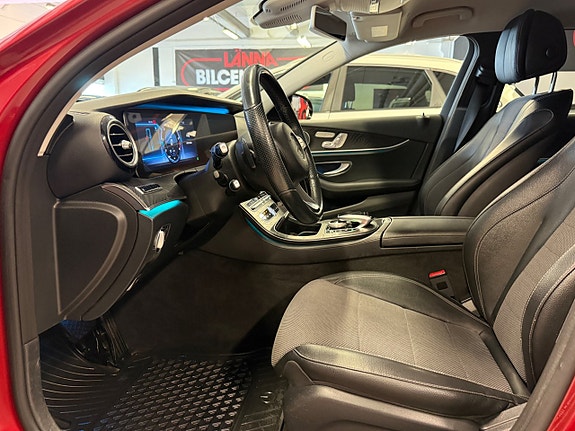 Mercedes-Benz E220 19 of 29