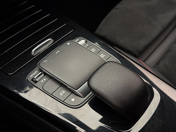 Mercedes-Benz A180 21 of 25