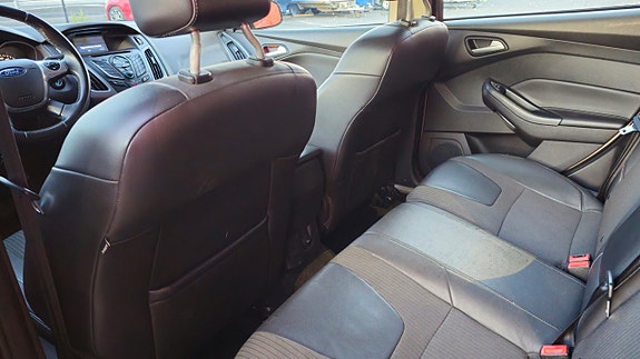 Ford Focus 15 of 16