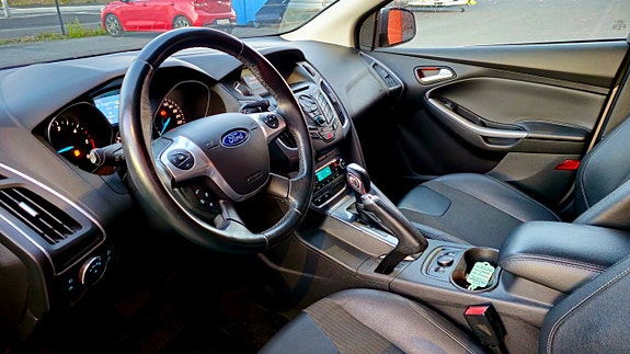 Ford Focus 11 of 16
