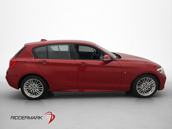 BMW 118i 4 of 5