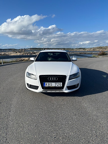 Audi A5 2 of 5