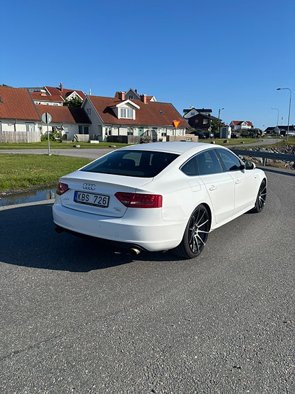 Audi A5 6 of 11