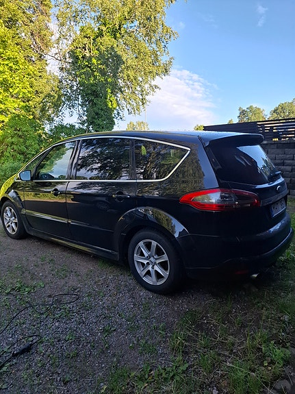 Ford S-MAX 2 of 5