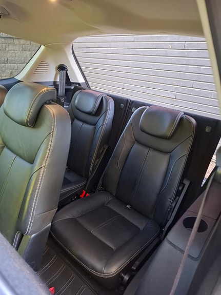 Ford S-MAX 4 of 5