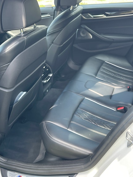 BMW 530i 7 of 16