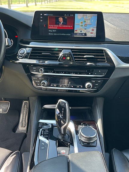 BMW 530i 9 of 16