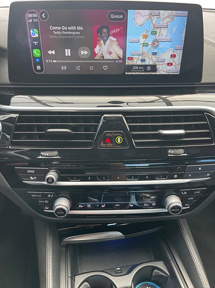 BMW 530i 11 of 16