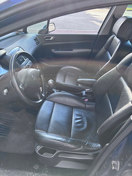 Peugeot 307 3 of 5
