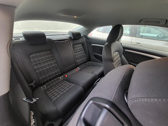 Audi A5 5 of 8