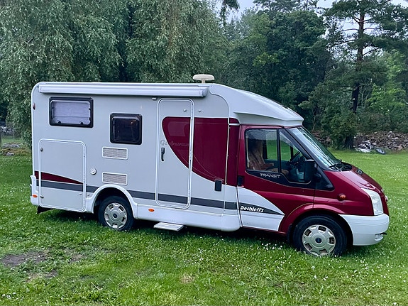 Dethleffs Globevan 2 of 13