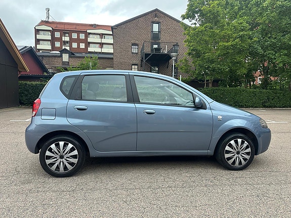 Chevrolet Kalos 5 of 5