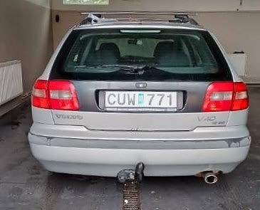 Volvo V40 3 of 7