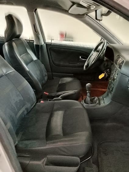 Volvo V40 7 of 7
