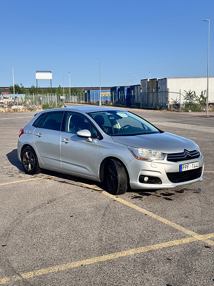 Citroen C4 3 of 4