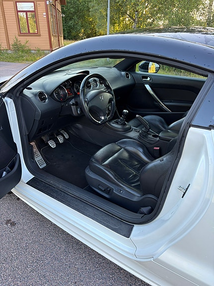 Peugeot RCZ 6 of 9
