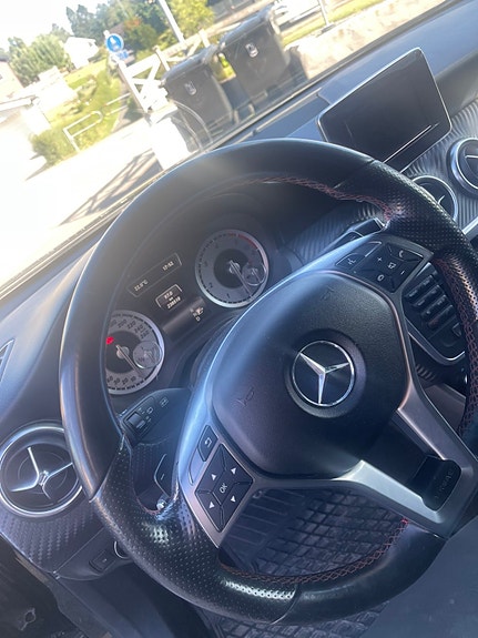 Mercedes-Benz A200 7 of 7