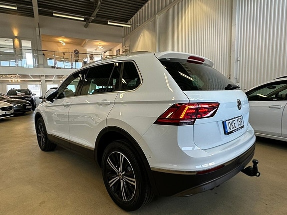 Volkswagen Tiguan 5 of 5