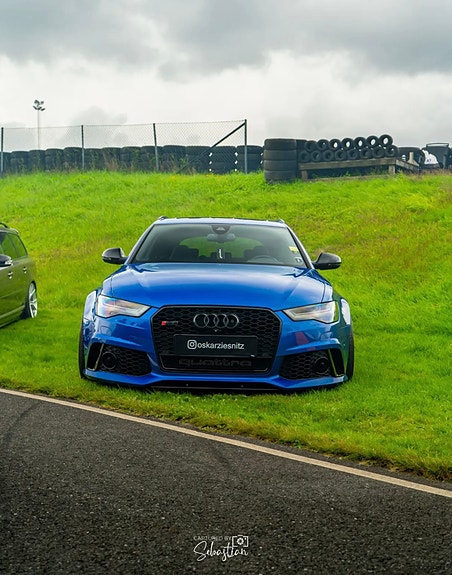 Audi RS6 2 of 5