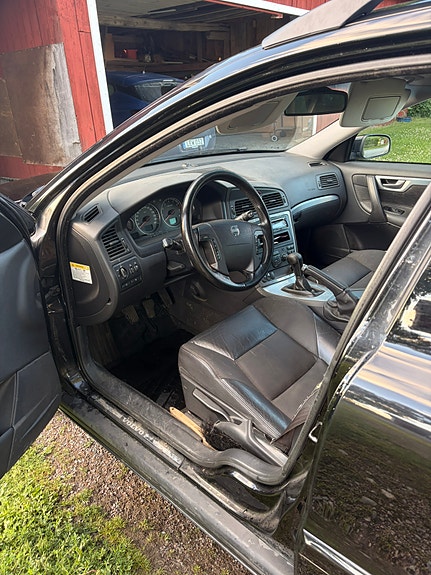 Volvo V70 5 of 5