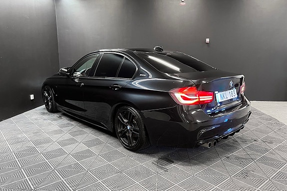 BMW 330e 7 of 27