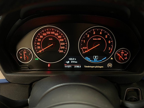 BMW 330e 20 of 27