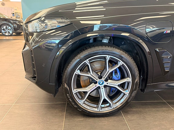BMW X5 3 of 5