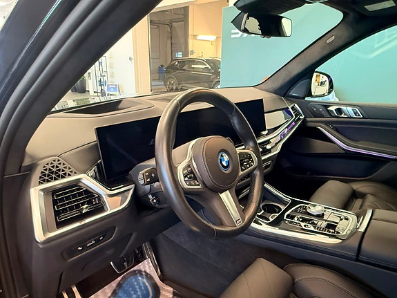 BMW X5 9 of 9