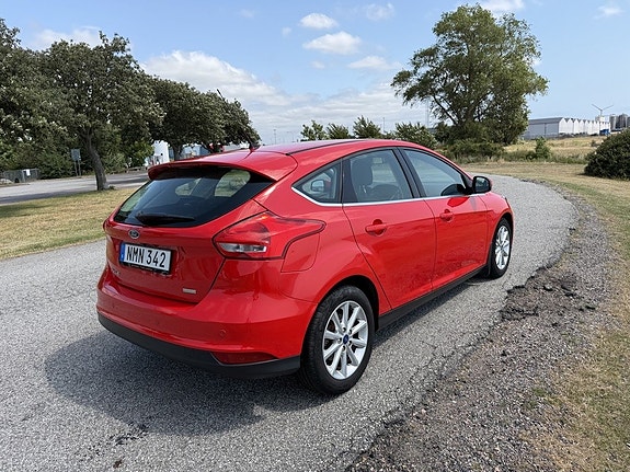 Ford Focus 4 of 5