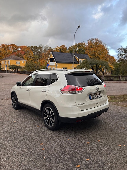 Nissan X-Trail 5 of 5