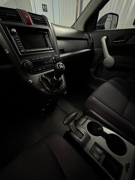 Honda CR-V 9 of 20
