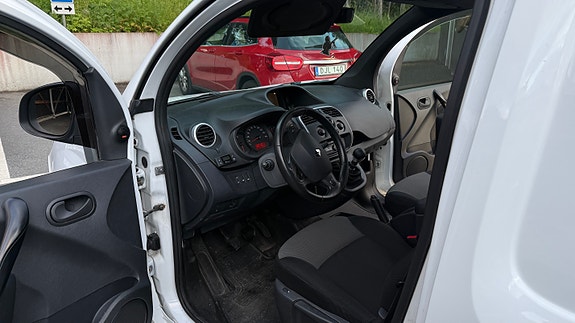 Renault Kangoo Express 8 of 16