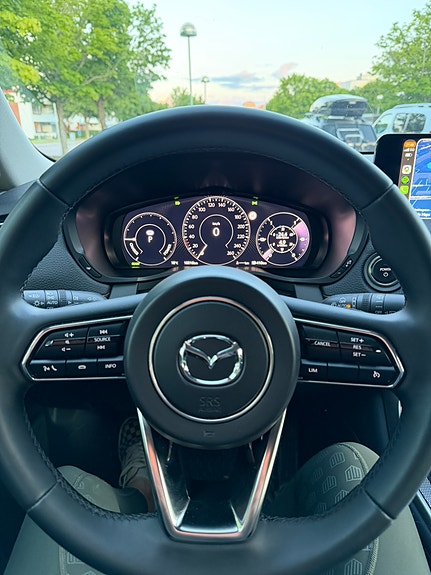 Mazda CX-60 3 of 4