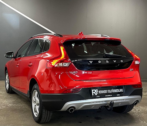 Volvo V40 Cross Country 4 of 5