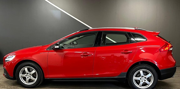 Volvo V40 Cross Country 5 of 5