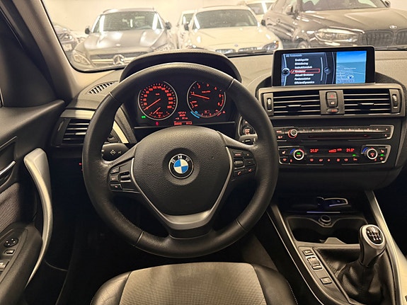 BMW 118d 18 of 30