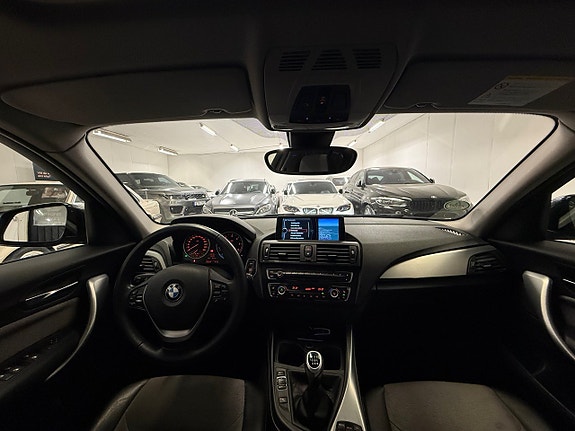 BMW 118d 17 of 30
