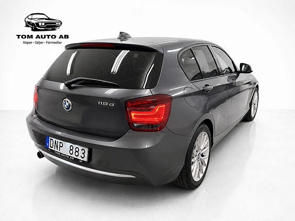 BMW 118d 7 of 30