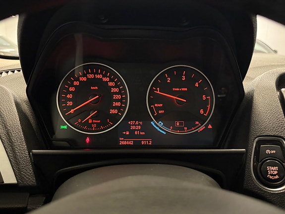 BMW 118d 21 of 30