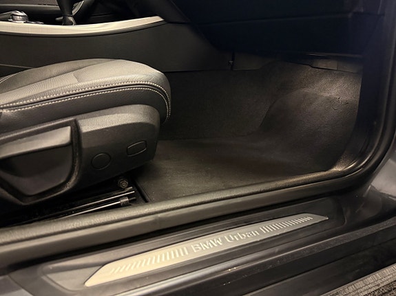 BMW 118d 15 of 30